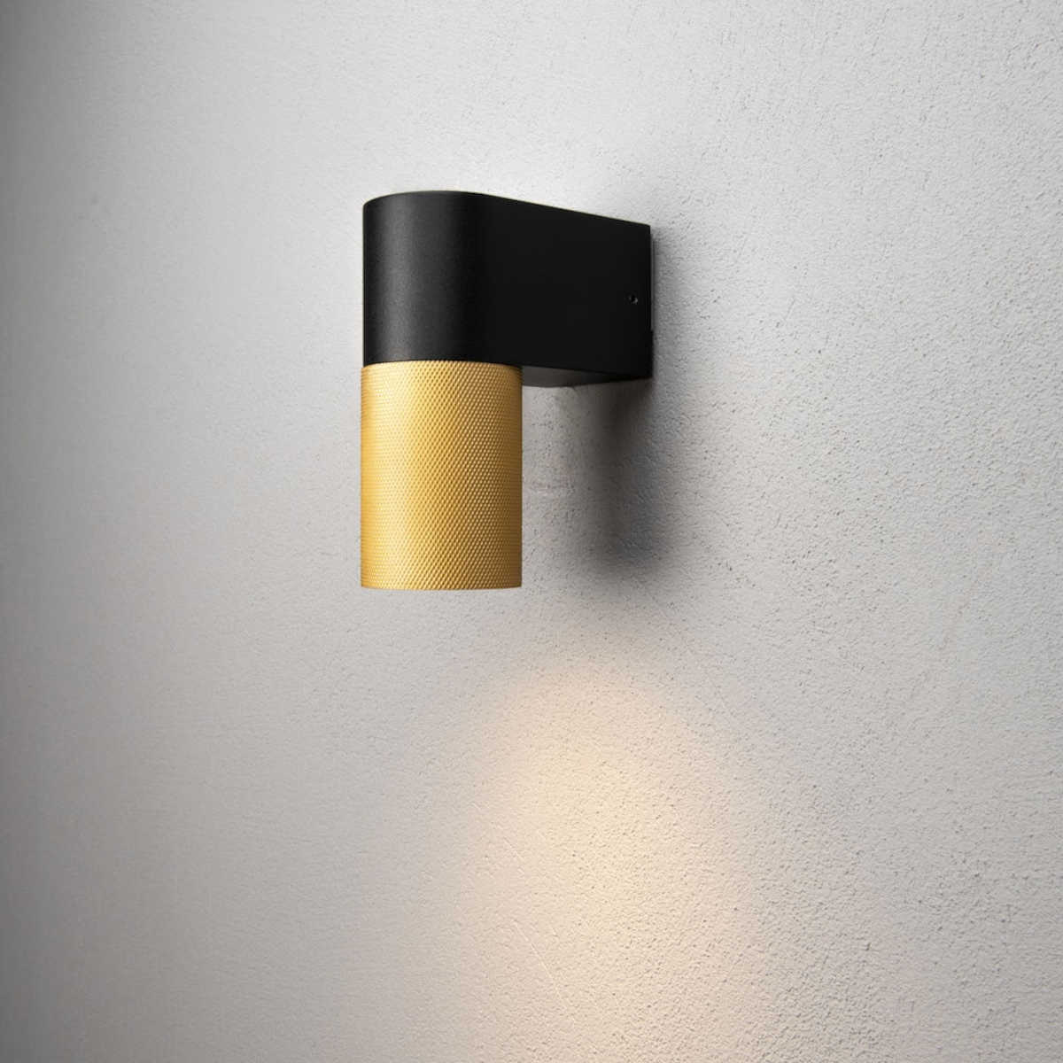 Konstsmide | Temi Wandleuchte ab | schwarz/gold