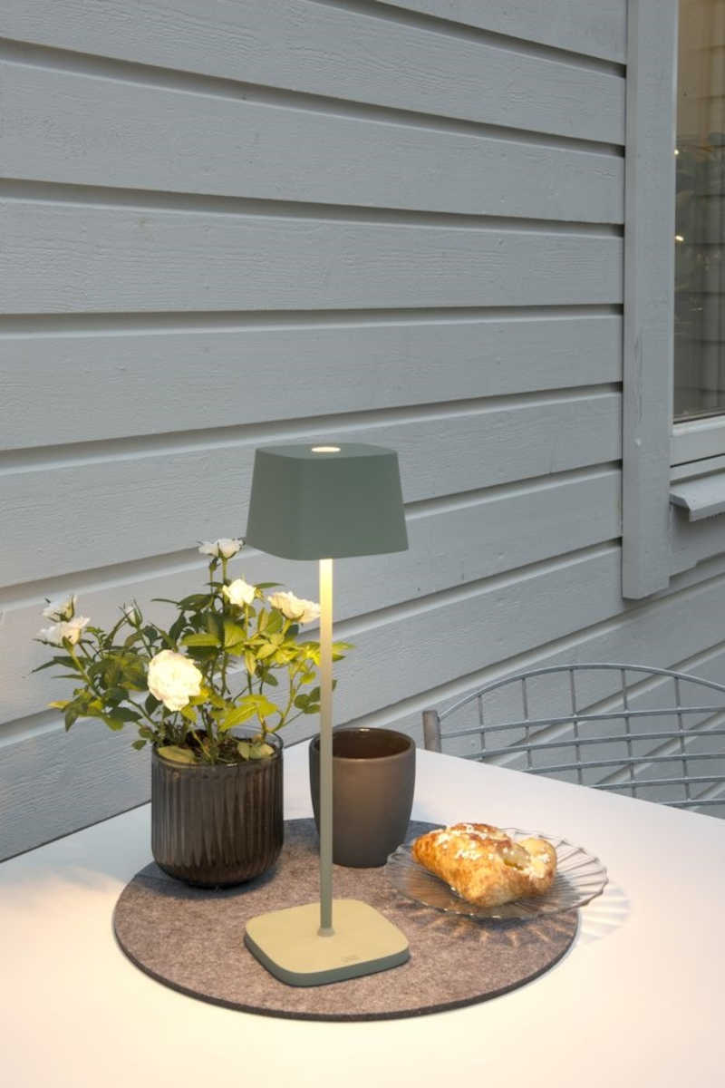 Konstsmide Capri USB-Tischleuchte Grün/grau | Home Perfect