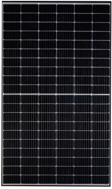 Solar Fabrik Mono S3 Halfcut Modul 380 Watt, Frontalansicht, vor weißem Hintergrund