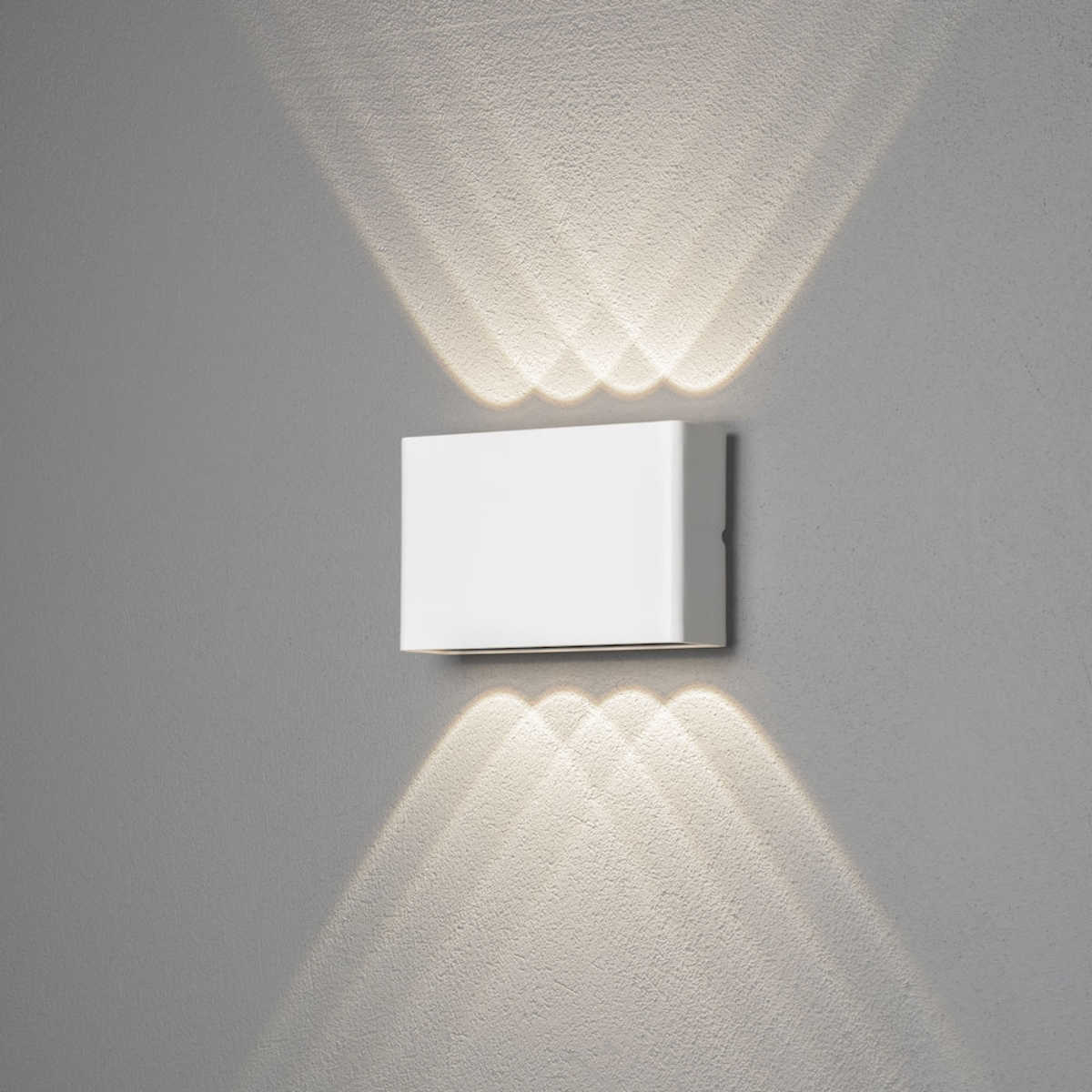 Konstsmide Chieri Wandleuchte 2x4 LED weiss | Home Perfect