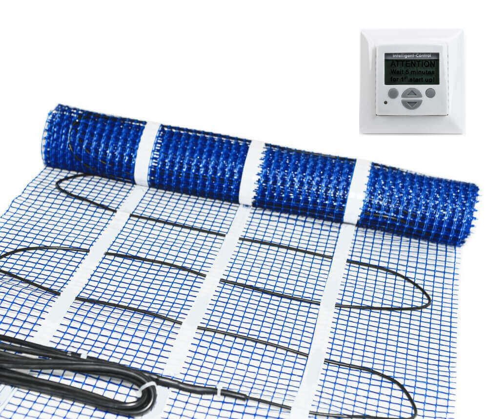 Elektrische Fußbodenheizung inkl. digitalem Thermostat, Komplettset vor weißem Hintergrund